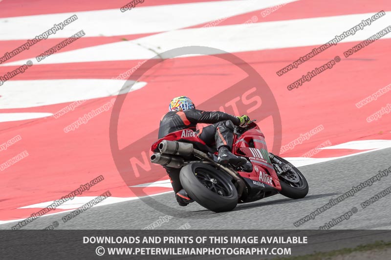 cadwell no limits trackday;cadwell park;cadwell park photographs;cadwell trackday photographs;catalunya barcelona;enduro digital images;event digital images;eventdigitalimages;no limits trackdays;peter wileman photography;racing digital images;trackday digital images;trackday photos