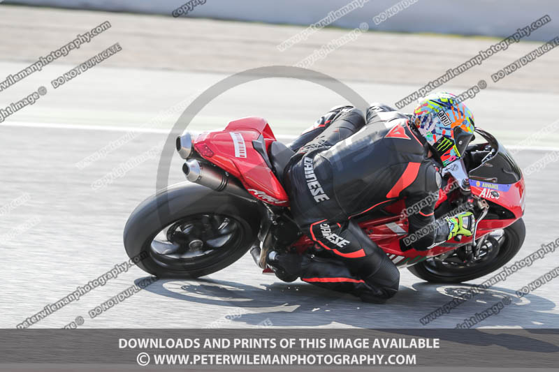 cadwell no limits trackday;cadwell park;cadwell park photographs;cadwell trackday photographs;catalunya barcelona;enduro digital images;event digital images;eventdigitalimages;no limits trackdays;peter wileman photography;racing digital images;trackday digital images;trackday photos