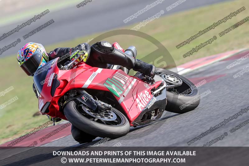 cadwell no limits trackday;cadwell park;cadwell park photographs;cadwell trackday photographs;catalunya barcelona;enduro digital images;event digital images;eventdigitalimages;no limits trackdays;peter wileman photography;racing digital images;trackday digital images;trackday photos