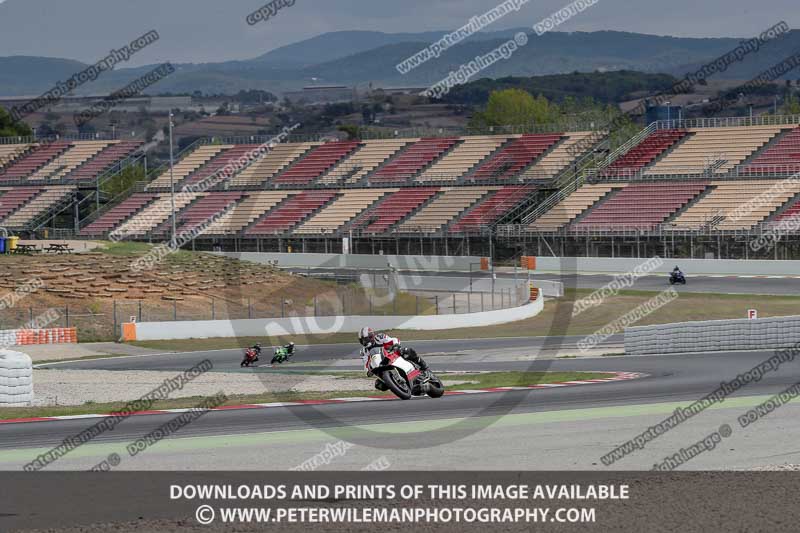 cadwell no limits trackday;cadwell park;cadwell park photographs;cadwell trackday photographs;catalunya barcelona;enduro digital images;event digital images;eventdigitalimages;no limits trackdays;peter wileman photography;racing digital images;trackday digital images;trackday photos