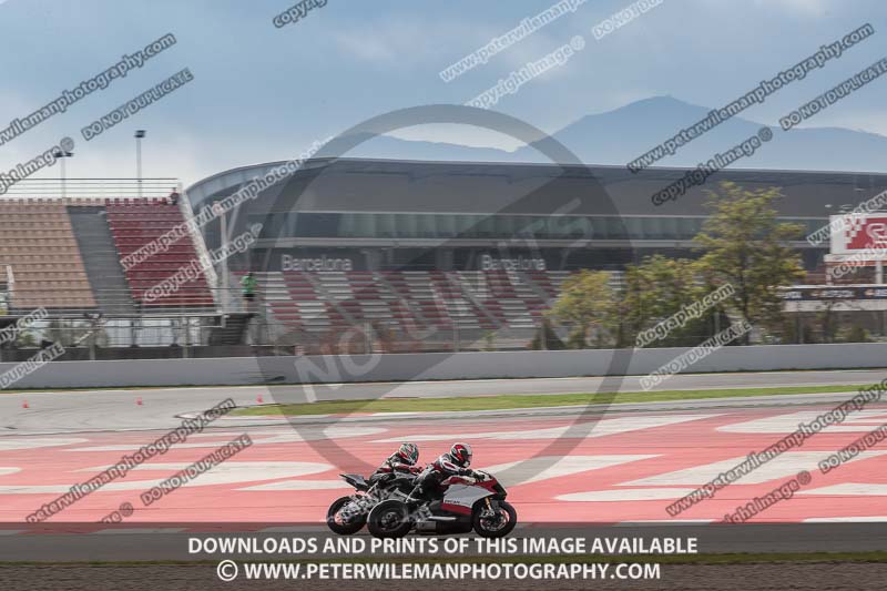 cadwell no limits trackday;cadwell park;cadwell park photographs;cadwell trackday photographs;catalunya barcelona;enduro digital images;event digital images;eventdigitalimages;no limits trackdays;peter wileman photography;racing digital images;trackday digital images;trackday photos