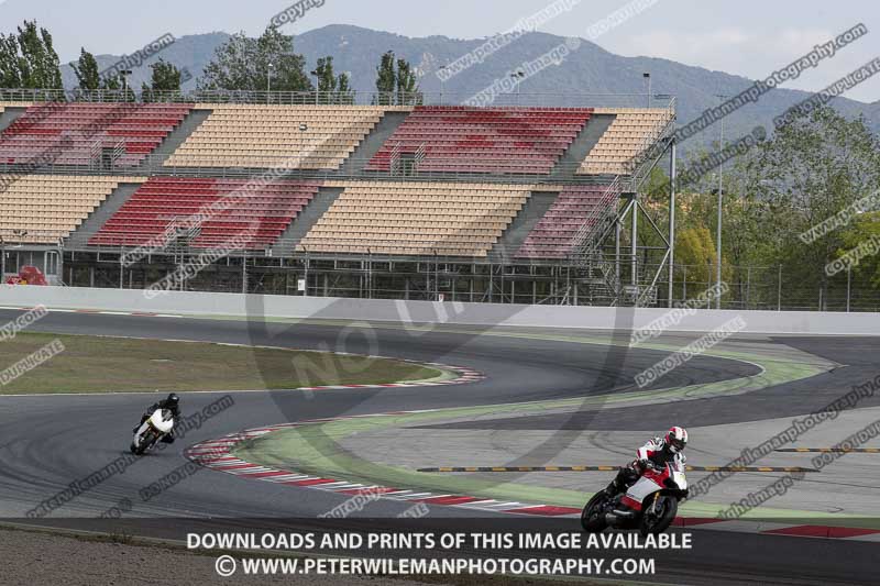 cadwell no limits trackday;cadwell park;cadwell park photographs;cadwell trackday photographs;catalunya barcelona;enduro digital images;event digital images;eventdigitalimages;no limits trackdays;peter wileman photography;racing digital images;trackday digital images;trackday photos