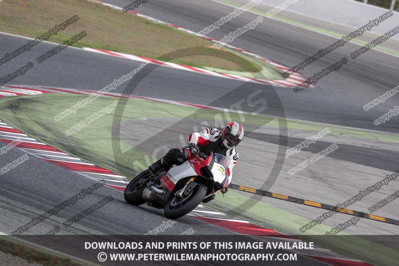 cadwell no limits trackday;cadwell park;cadwell park photographs;cadwell trackday photographs;catalunya barcelona;enduro digital images;event digital images;eventdigitalimages;no limits trackdays;peter wileman photography;racing digital images;trackday digital images;trackday photos