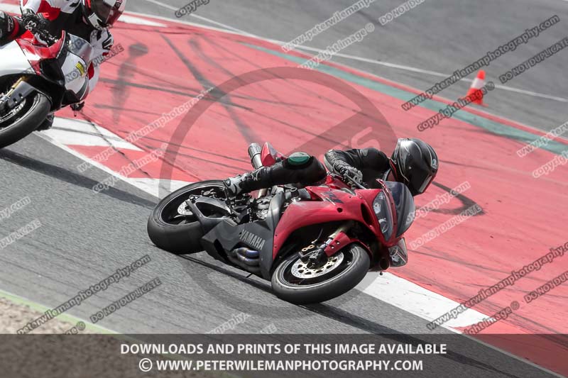 cadwell no limits trackday;cadwell park;cadwell park photographs;cadwell trackday photographs;catalunya barcelona;enduro digital images;event digital images;eventdigitalimages;no limits trackdays;peter wileman photography;racing digital images;trackday digital images;trackday photos