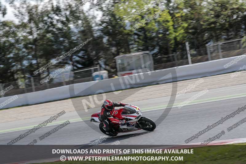 cadwell no limits trackday;cadwell park;cadwell park photographs;cadwell trackday photographs;catalunya barcelona;enduro digital images;event digital images;eventdigitalimages;no limits trackdays;peter wileman photography;racing digital images;trackday digital images;trackday photos
