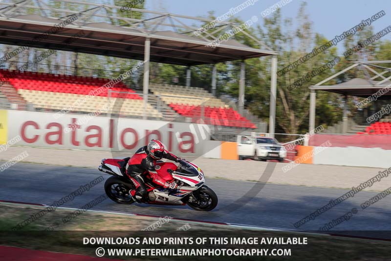 cadwell no limits trackday;cadwell park;cadwell park photographs;cadwell trackday photographs;catalunya barcelona;enduro digital images;event digital images;eventdigitalimages;no limits trackdays;peter wileman photography;racing digital images;trackday digital images;trackday photos