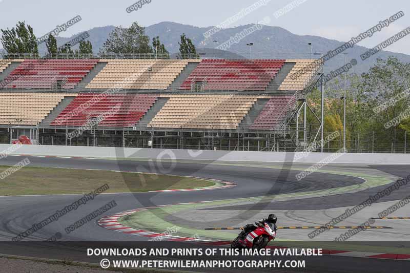 cadwell no limits trackday;cadwell park;cadwell park photographs;cadwell trackday photographs;catalunya barcelona;enduro digital images;event digital images;eventdigitalimages;no limits trackdays;peter wileman photography;racing digital images;trackday digital images;trackday photos