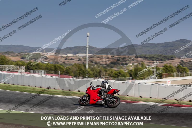 cadwell no limits trackday;cadwell park;cadwell park photographs;cadwell trackday photographs;catalunya barcelona;enduro digital images;event digital images;eventdigitalimages;no limits trackdays;peter wileman photography;racing digital images;trackday digital images;trackday photos