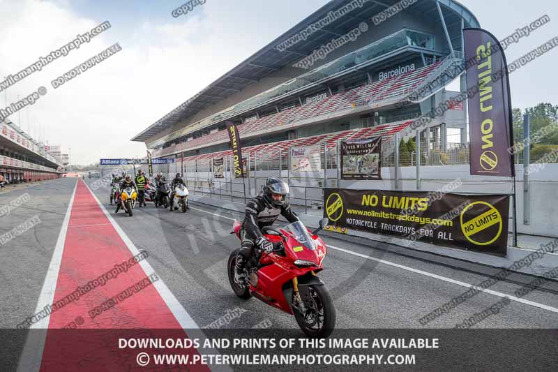 cadwell no limits trackday;cadwell park;cadwell park photographs;cadwell trackday photographs;catalunya barcelona;enduro digital images;event digital images;eventdigitalimages;no limits trackdays;peter wileman photography;racing digital images;trackday digital images;trackday photos