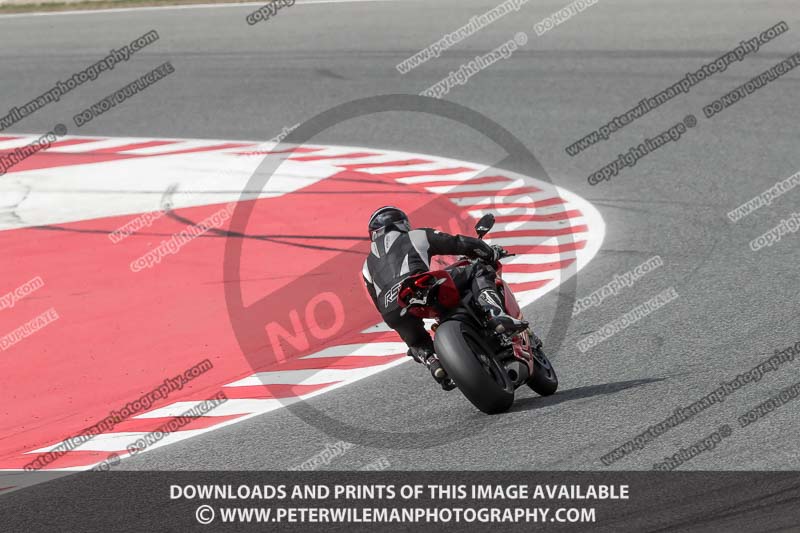 cadwell no limits trackday;cadwell park;cadwell park photographs;cadwell trackday photographs;catalunya barcelona;enduro digital images;event digital images;eventdigitalimages;no limits trackdays;peter wileman photography;racing digital images;trackday digital images;trackday photos