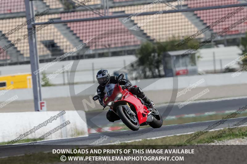 cadwell no limits trackday;cadwell park;cadwell park photographs;cadwell trackday photographs;catalunya barcelona;enduro digital images;event digital images;eventdigitalimages;no limits trackdays;peter wileman photography;racing digital images;trackday digital images;trackday photos