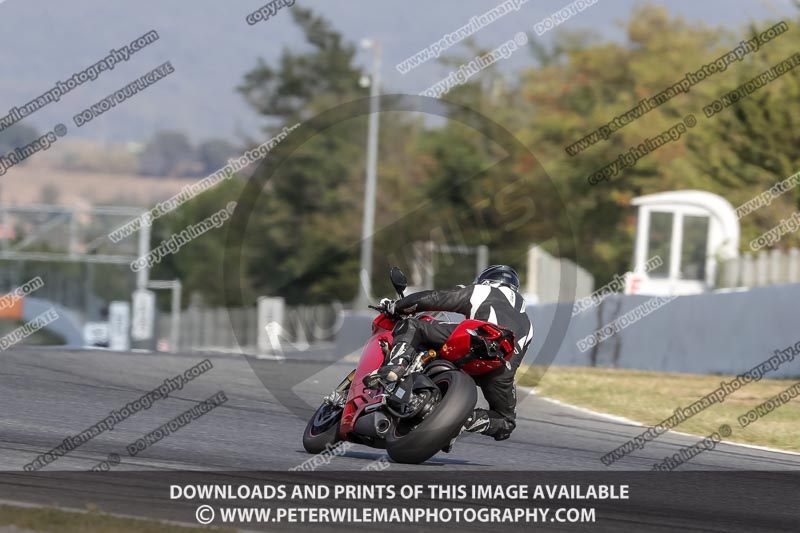 cadwell no limits trackday;cadwell park;cadwell park photographs;cadwell trackday photographs;catalunya barcelona;enduro digital images;event digital images;eventdigitalimages;no limits trackdays;peter wileman photography;racing digital images;trackday digital images;trackday photos