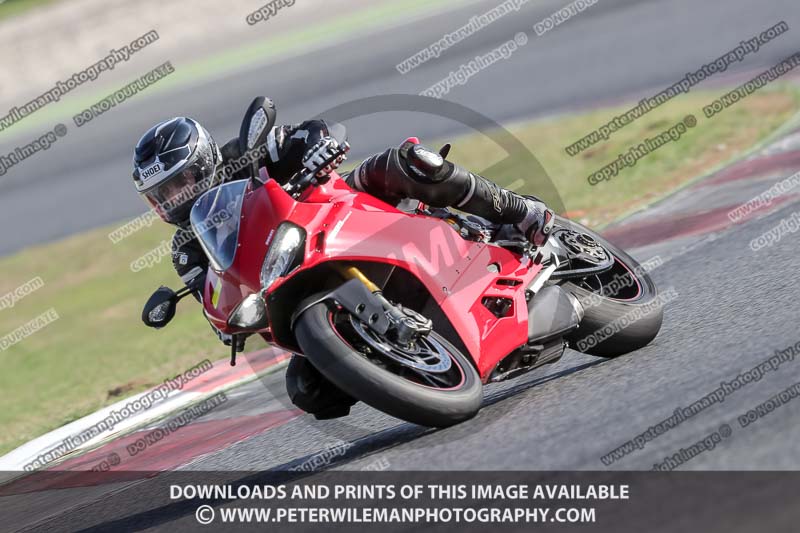 cadwell no limits trackday;cadwell park;cadwell park photographs;cadwell trackday photographs;catalunya barcelona;enduro digital images;event digital images;eventdigitalimages;no limits trackdays;peter wileman photography;racing digital images;trackday digital images;trackday photos