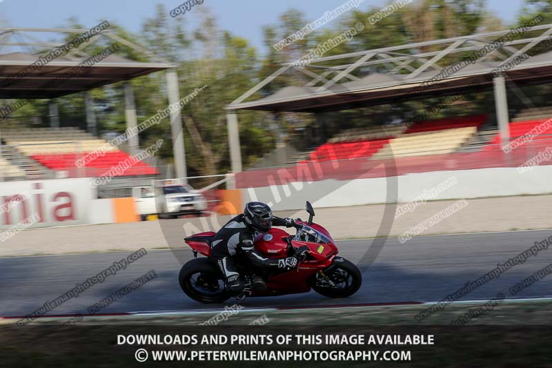 cadwell no limits trackday;cadwell park;cadwell park photographs;cadwell trackday photographs;catalunya barcelona;enduro digital images;event digital images;eventdigitalimages;no limits trackdays;peter wileman photography;racing digital images;trackday digital images;trackday photos