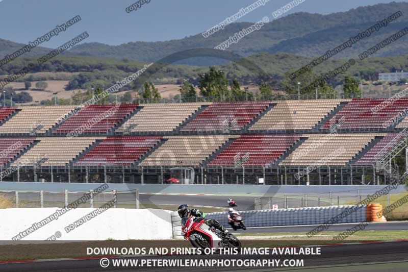 cadwell no limits trackday;cadwell park;cadwell park photographs;cadwell trackday photographs;catalunya barcelona;enduro digital images;event digital images;eventdigitalimages;no limits trackdays;peter wileman photography;racing digital images;trackday digital images;trackday photos