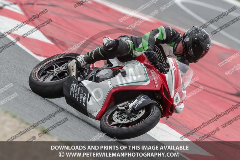 cadwell no limits trackday;cadwell park;cadwell park photographs;cadwell trackday photographs;catalunya barcelona;enduro digital images;event digital images;eventdigitalimages;no limits trackdays;peter wileman photography;racing digital images;trackday digital images;trackday photos
