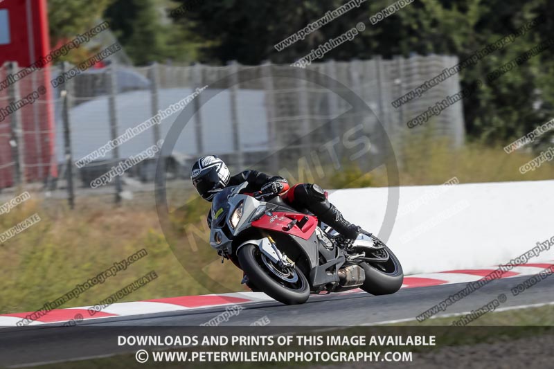 cadwell no limits trackday;cadwell park;cadwell park photographs;cadwell trackday photographs;catalunya barcelona;enduro digital images;event digital images;eventdigitalimages;no limits trackdays;peter wileman photography;racing digital images;trackday digital images;trackday photos