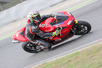 cadwell-no-limits-trackday;cadwell-park;cadwell-park-photographs;cadwell-trackday-photographs;catalunya-barcelona;enduro-digital-images;event-digital-images;eventdigitalimages;no-limits-trackdays;peter-wileman-photography;racing-digital-images;trackday-digital-images;trackday-photos