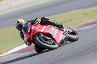 cadwell-no-limits-trackday;cadwell-park;cadwell-park-photographs;cadwell-trackday-photographs;catalunya-barcelona;enduro-digital-images;event-digital-images;eventdigitalimages;no-limits-trackdays;peter-wileman-photography;racing-digital-images;trackday-digital-images;trackday-photos