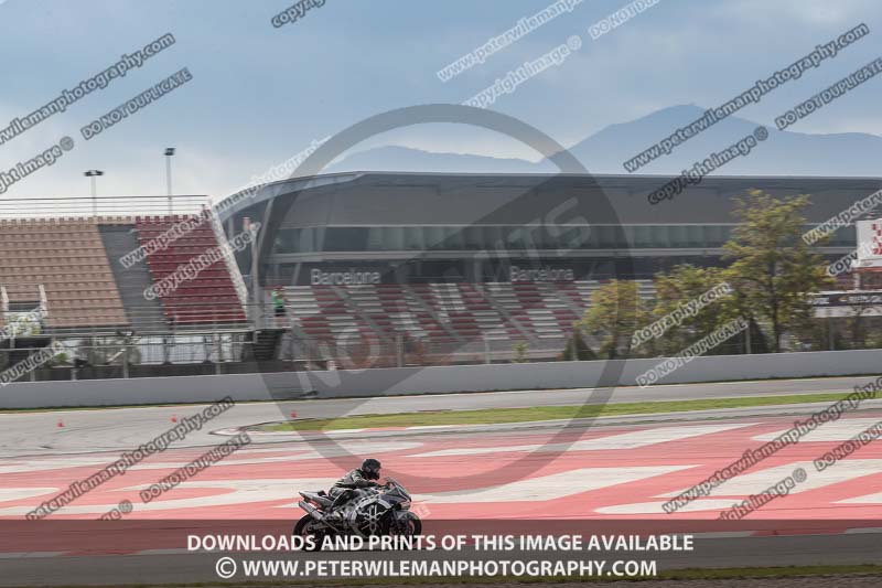 cadwell no limits trackday;cadwell park;cadwell park photographs;cadwell trackday photographs;catalunya barcelona;enduro digital images;event digital images;eventdigitalimages;no limits trackdays;peter wileman photography;racing digital images;trackday digital images;trackday photos
