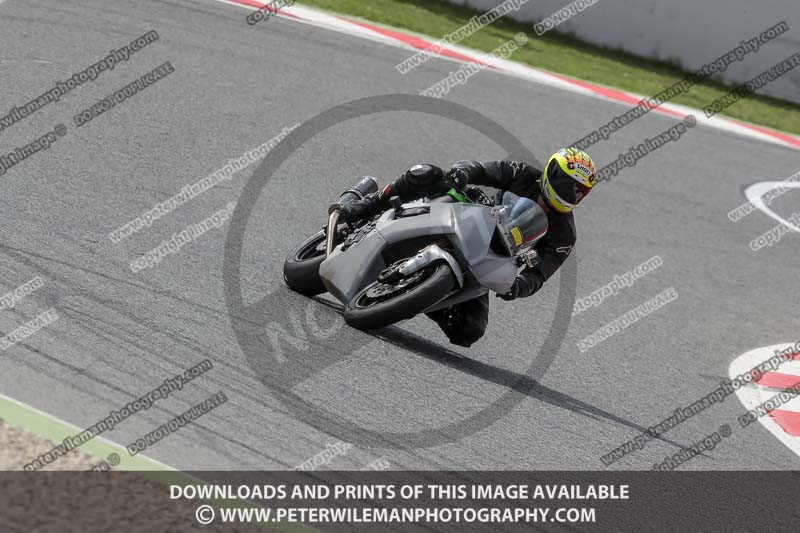 cadwell no limits trackday;cadwell park;cadwell park photographs;cadwell trackday photographs;catalunya barcelona;enduro digital images;event digital images;eventdigitalimages;no limits trackdays;peter wileman photography;racing digital images;trackday digital images;trackday photos