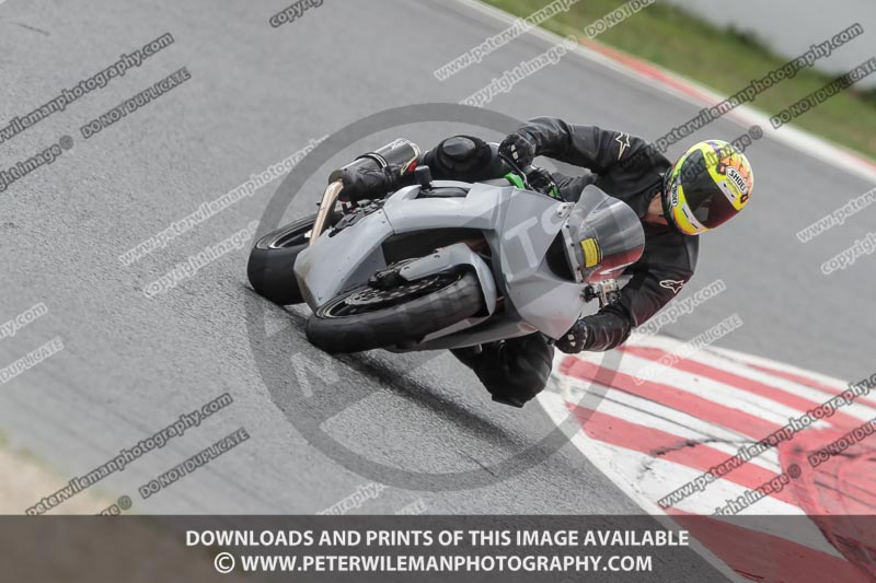 cadwell no limits trackday;cadwell park;cadwell park photographs;cadwell trackday photographs;catalunya barcelona;enduro digital images;event digital images;eventdigitalimages;no limits trackdays;peter wileman photography;racing digital images;trackday digital images;trackday photos