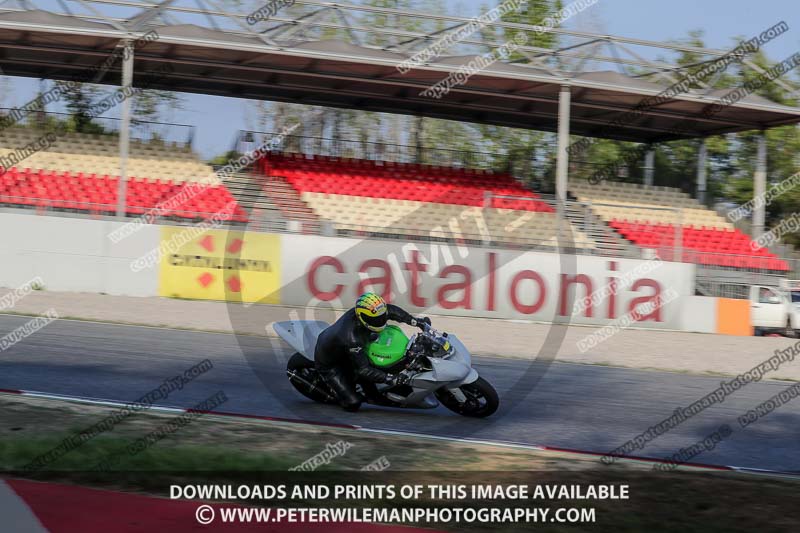 cadwell no limits trackday;cadwell park;cadwell park photographs;cadwell trackday photographs;catalunya barcelona;enduro digital images;event digital images;eventdigitalimages;no limits trackdays;peter wileman photography;racing digital images;trackday digital images;trackday photos