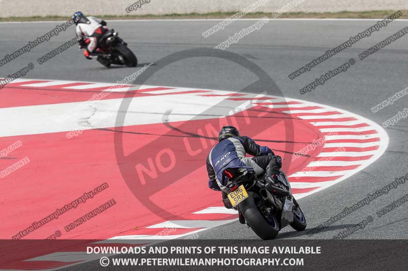cadwell no limits trackday;cadwell park;cadwell park photographs;cadwell trackday photographs;catalunya barcelona;enduro digital images;event digital images;eventdigitalimages;no limits trackdays;peter wileman photography;racing digital images;trackday digital images;trackday photos