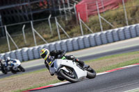 cadwell-no-limits-trackday;cadwell-park;cadwell-park-photographs;cadwell-trackday-photographs;catalunya-barcelona;enduro-digital-images;event-digital-images;eventdigitalimages;no-limits-trackdays;peter-wileman-photography;racing-digital-images;trackday-digital-images;trackday-photos