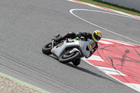 cadwell-no-limits-trackday;cadwell-park;cadwell-park-photographs;cadwell-trackday-photographs;catalunya-barcelona;enduro-digital-images;event-digital-images;eventdigitalimages;no-limits-trackdays;peter-wileman-photography;racing-digital-images;trackday-digital-images;trackday-photos