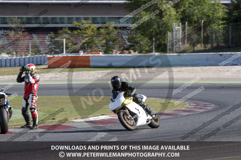 cadwell no limits trackday;cadwell park;cadwell park photographs;cadwell trackday photographs;catalunya barcelona;enduro digital images;event digital images;eventdigitalimages;no limits trackdays;peter wileman photography;racing digital images;trackday digital images;trackday photos