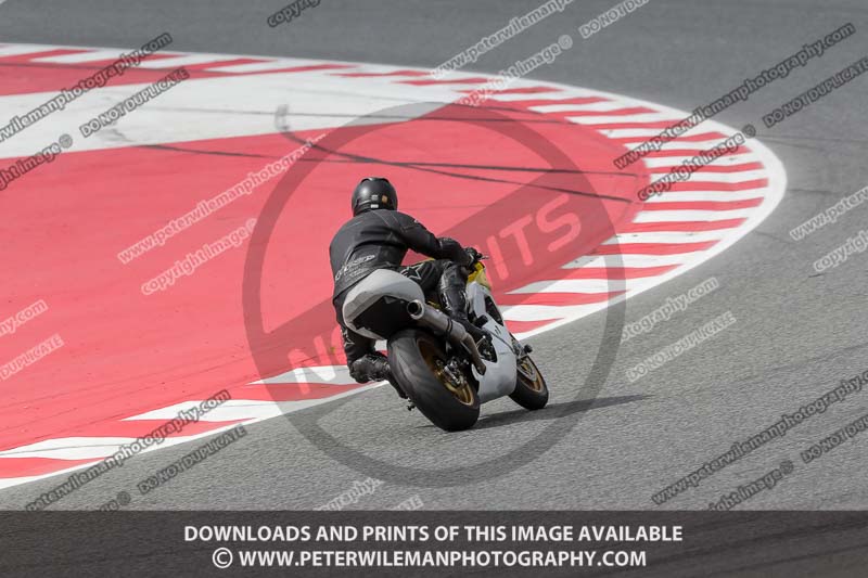 cadwell no limits trackday;cadwell park;cadwell park photographs;cadwell trackday photographs;catalunya barcelona;enduro digital images;event digital images;eventdigitalimages;no limits trackdays;peter wileman photography;racing digital images;trackday digital images;trackday photos