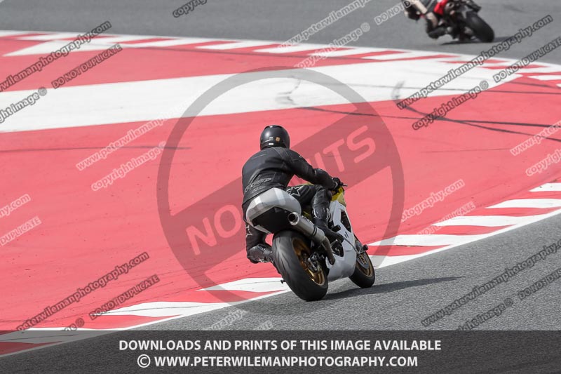 cadwell no limits trackday;cadwell park;cadwell park photographs;cadwell trackday photographs;catalunya barcelona;enduro digital images;event digital images;eventdigitalimages;no limits trackdays;peter wileman photography;racing digital images;trackday digital images;trackday photos
