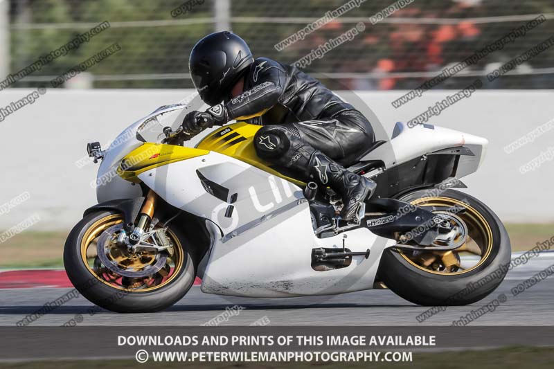 cadwell no limits trackday;cadwell park;cadwell park photographs;cadwell trackday photographs;catalunya barcelona;enduro digital images;event digital images;eventdigitalimages;no limits trackdays;peter wileman photography;racing digital images;trackday digital images;trackday photos