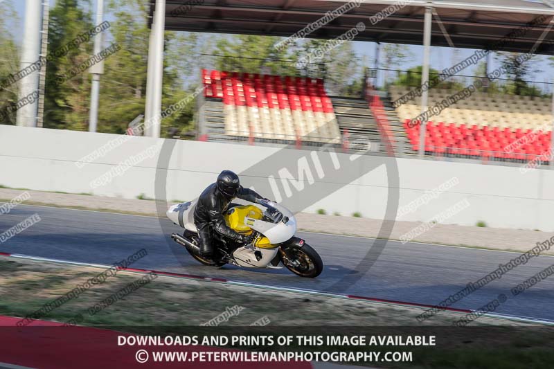cadwell no limits trackday;cadwell park;cadwell park photographs;cadwell trackday photographs;catalunya barcelona;enduro digital images;event digital images;eventdigitalimages;no limits trackdays;peter wileman photography;racing digital images;trackday digital images;trackday photos
