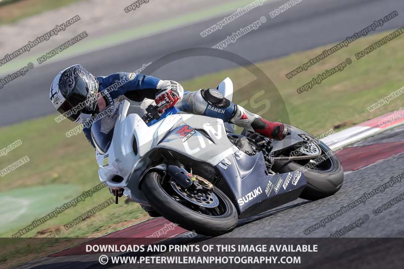 cadwell no limits trackday;cadwell park;cadwell park photographs;cadwell trackday photographs;catalunya barcelona;enduro digital images;event digital images;eventdigitalimages;no limits trackdays;peter wileman photography;racing digital images;trackday digital images;trackday photos