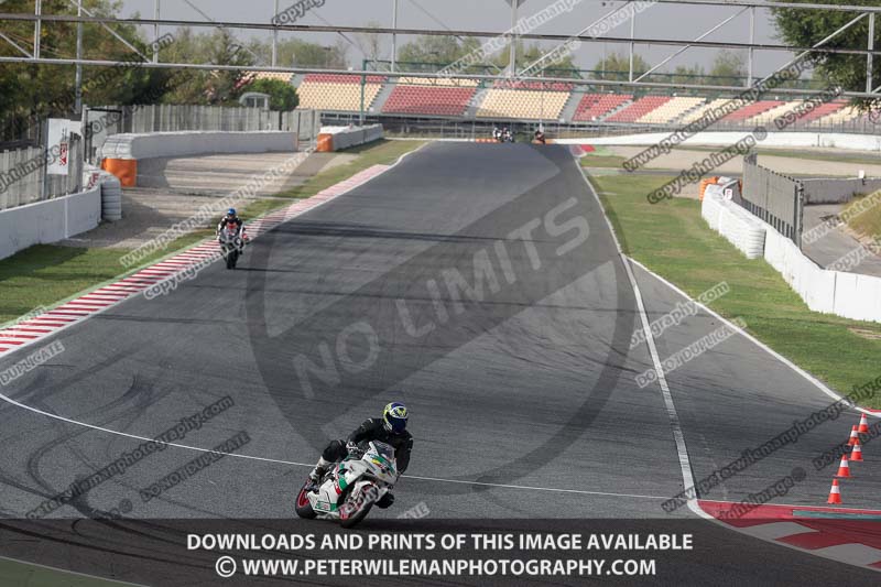 cadwell no limits trackday;cadwell park;cadwell park photographs;cadwell trackday photographs;catalunya barcelona;enduro digital images;event digital images;eventdigitalimages;no limits trackdays;peter wileman photography;racing digital images;trackday digital images;trackday photos