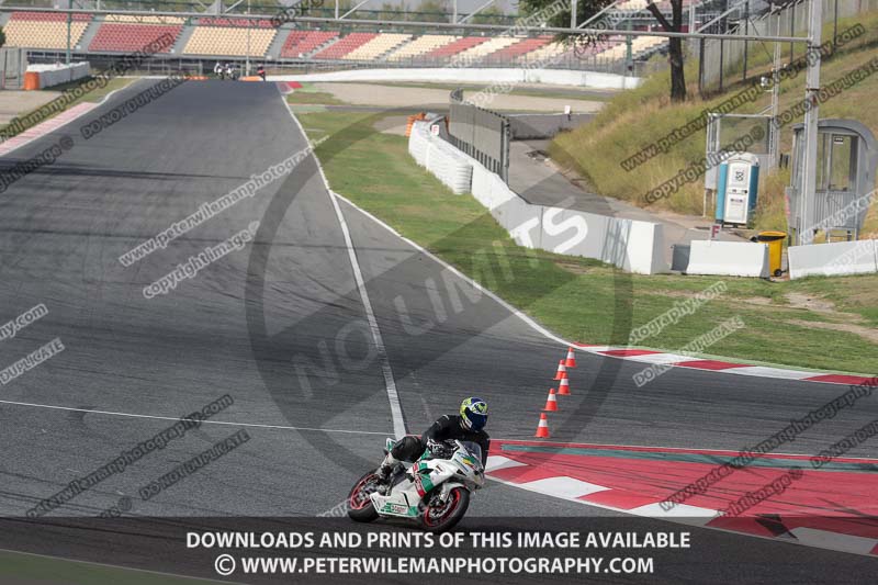 cadwell no limits trackday;cadwell park;cadwell park photographs;cadwell trackday photographs;catalunya barcelona;enduro digital images;event digital images;eventdigitalimages;no limits trackdays;peter wileman photography;racing digital images;trackday digital images;trackday photos