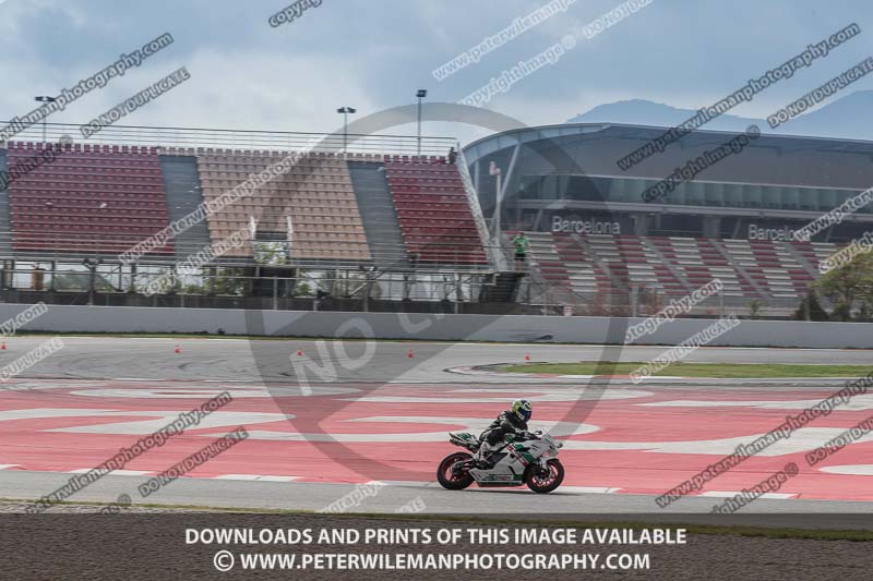 cadwell no limits trackday;cadwell park;cadwell park photographs;cadwell trackday photographs;catalunya barcelona;enduro digital images;event digital images;eventdigitalimages;no limits trackdays;peter wileman photography;racing digital images;trackday digital images;trackday photos