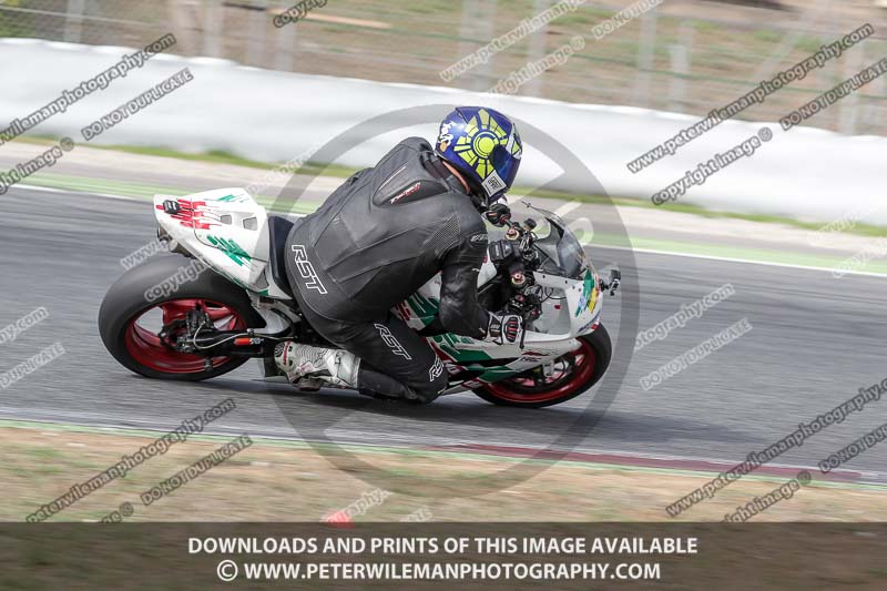 cadwell no limits trackday;cadwell park;cadwell park photographs;cadwell trackday photographs;catalunya barcelona;enduro digital images;event digital images;eventdigitalimages;no limits trackdays;peter wileman photography;racing digital images;trackday digital images;trackday photos