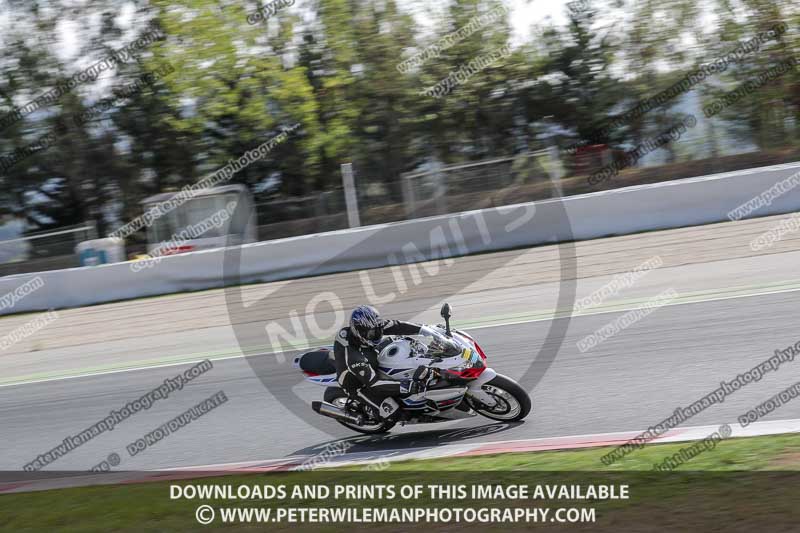 cadwell no limits trackday;cadwell park;cadwell park photographs;cadwell trackday photographs;catalunya barcelona;enduro digital images;event digital images;eventdigitalimages;no limits trackdays;peter wileman photography;racing digital images;trackday digital images;trackday photos