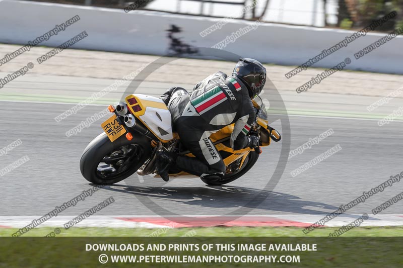 cadwell no limits trackday;cadwell park;cadwell park photographs;cadwell trackday photographs;catalunya barcelona;enduro digital images;event digital images;eventdigitalimages;no limits trackdays;peter wileman photography;racing digital images;trackday digital images;trackday photos