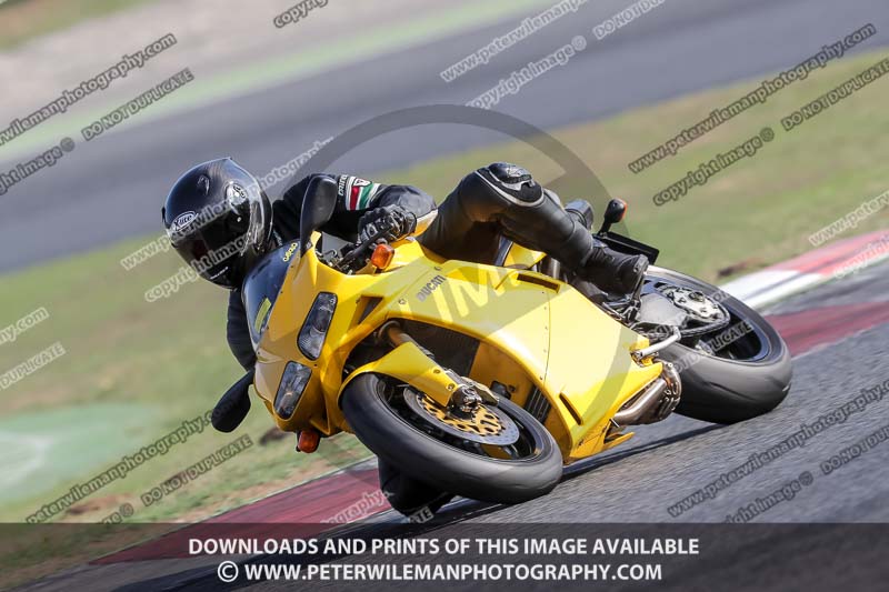 cadwell no limits trackday;cadwell park;cadwell park photographs;cadwell trackday photographs;catalunya barcelona;enduro digital images;event digital images;eventdigitalimages;no limits trackdays;peter wileman photography;racing digital images;trackday digital images;trackday photos