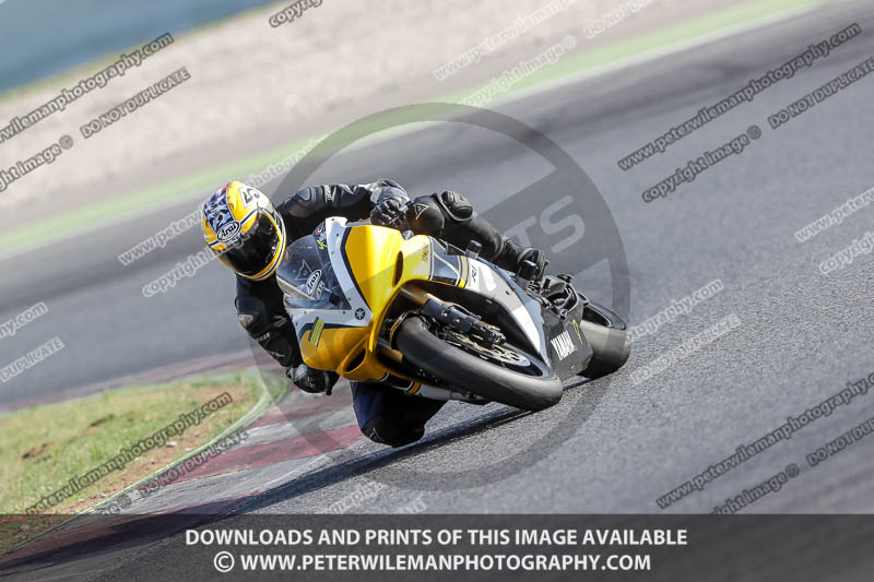 cadwell no limits trackday;cadwell park;cadwell park photographs;cadwell trackday photographs;catalunya barcelona;enduro digital images;event digital images;eventdigitalimages;no limits trackdays;peter wileman photography;racing digital images;trackday digital images;trackday photos