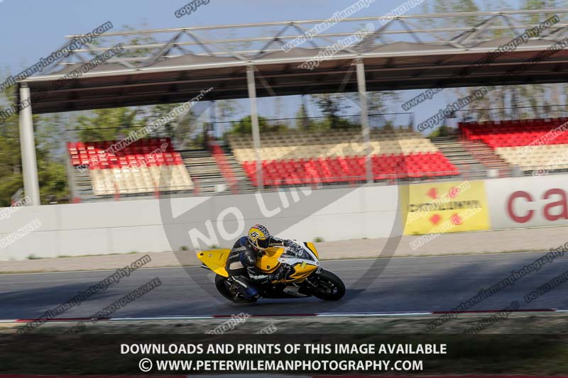 cadwell no limits trackday;cadwell park;cadwell park photographs;cadwell trackday photographs;catalunya barcelona;enduro digital images;event digital images;eventdigitalimages;no limits trackdays;peter wileman photography;racing digital images;trackday digital images;trackday photos