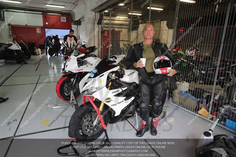 cadwell no limits trackday;cadwell park;cadwell park photographs;cadwell trackday photographs;catalunya barcelona;enduro digital images;event digital images;eventdigitalimages;no limits trackdays;peter wileman photography;racing digital images;trackday digital images;trackday photos