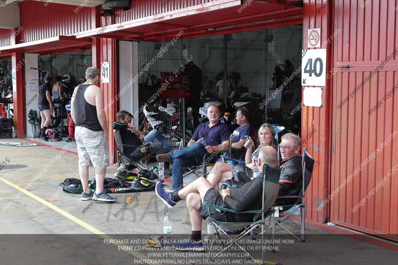 cadwell no limits trackday;cadwell park;cadwell park photographs;cadwell trackday photographs;catalunya barcelona;enduro digital images;event digital images;eventdigitalimages;no limits trackdays;peter wileman photography;racing digital images;trackday digital images;trackday photos