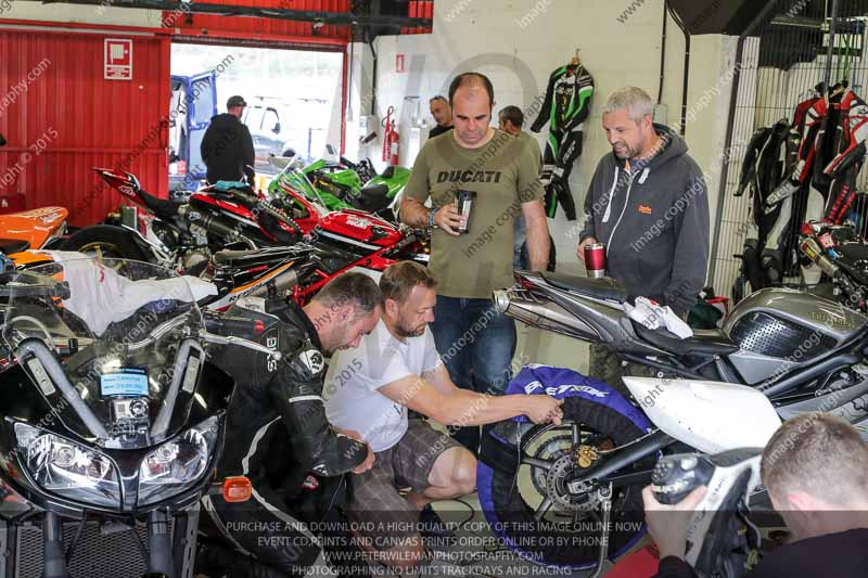 cadwell no limits trackday;cadwell park;cadwell park photographs;cadwell trackday photographs;catalunya barcelona;enduro digital images;event digital images;eventdigitalimages;no limits trackdays;peter wileman photography;racing digital images;trackday digital images;trackday photos