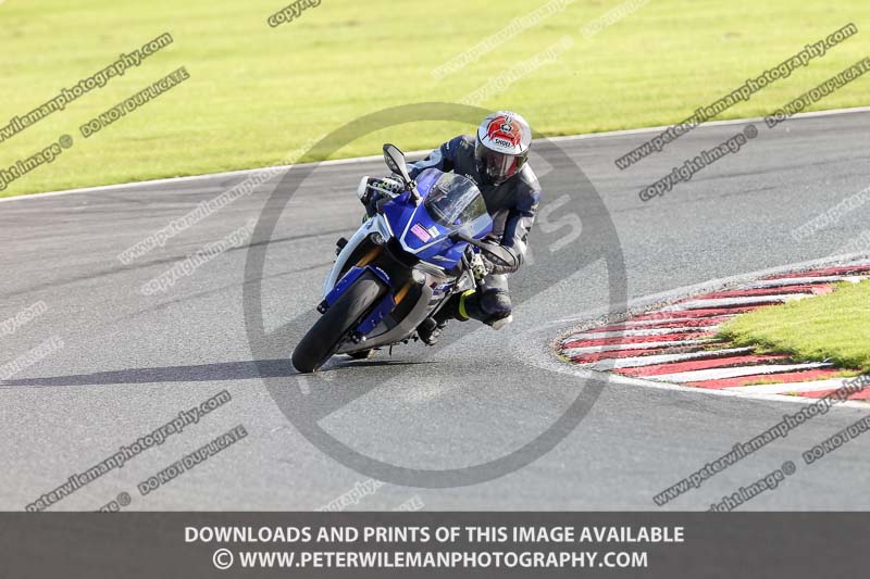 anglesey;brands hatch;cadwell park;croft;donington park;enduro digital images;event digital images;eventdigitalimages;mallory;no limits;oulton park;peter wileman photography;racing digital images;silverstone;snetterton;trackday digital images;trackday photos;vmcc banbury run;welsh 2 day enduro