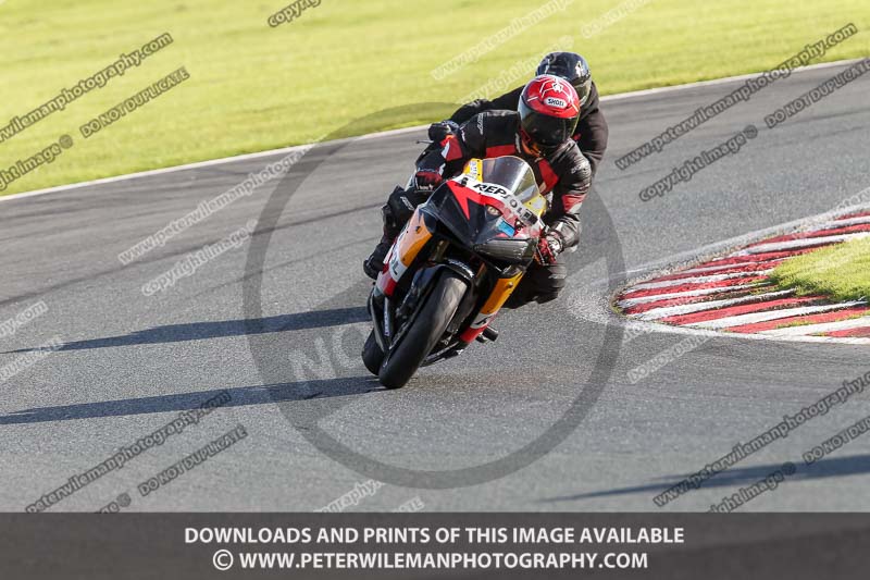 anglesey;brands hatch;cadwell park;croft;donington park;enduro digital images;event digital images;eventdigitalimages;mallory;no limits;oulton park;peter wileman photography;racing digital images;silverstone;snetterton;trackday digital images;trackday photos;vmcc banbury run;welsh 2 day enduro